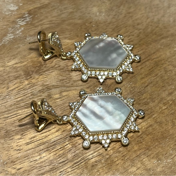 Judith Ripka 14K Sterling Silver Clad Diamonique & Mother of Pearl Earrings RARE - Picture 7 of 16